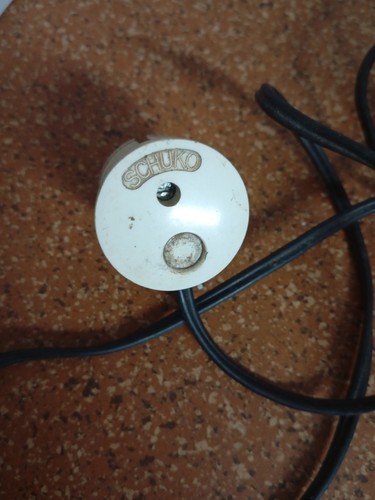 Schuko stecker alt weiß - schuko,